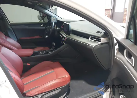 2024 Kia K5 Gt-Line из США, поврежденный, VIN 5XXG64J27RG232787